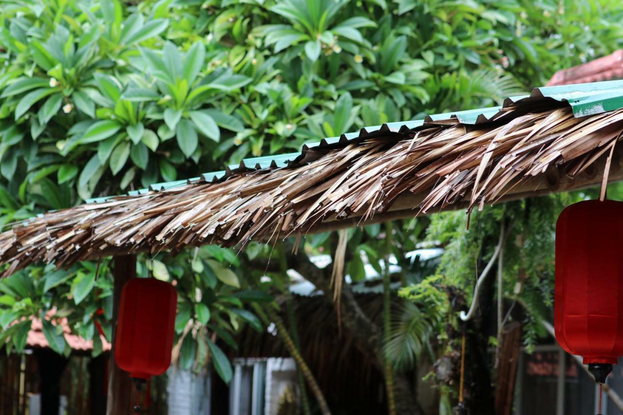 Serendipity Hoi An Hostel Bagian luar foto